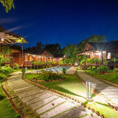 Anna Pham Wooden Bungalow Phu Quoc Bagian luar foto