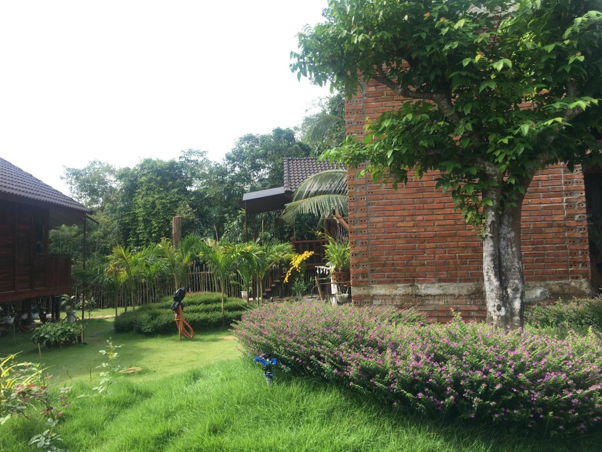 Anna Pham Wooden Bungalow Phu Quoc Bagian luar foto