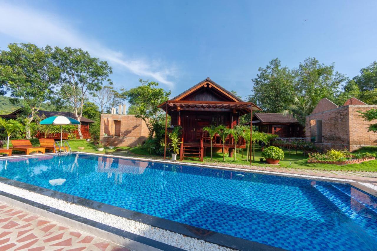 Anna Pham Wooden Bungalow Phu Quoc Bagian luar foto