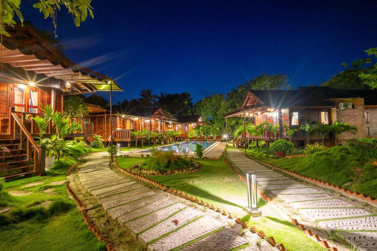 Anna Pham Wooden Bungalow Phu Quoc Bagian luar foto